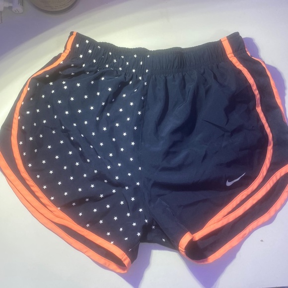 Shorts - Picture 1 of 3